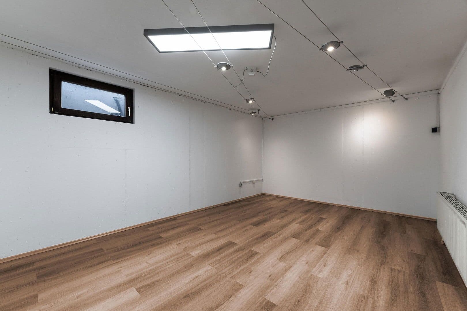 Prodej domu 151 m², pozemek 307 m², Olching, Bavorsko Prodej domu 151 m², pozemek 307 m², Olching, Bavorsko