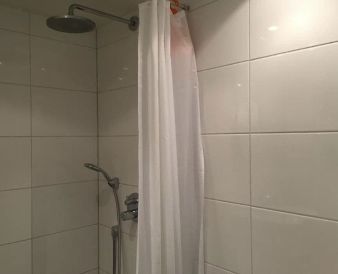 Prodej bytu 1+1 27 m², Bismarckstraße 88, Berlin, Berlín Prodej bytu 1+1 27 m², Bismarckstraße 88, Berlin, Berlín