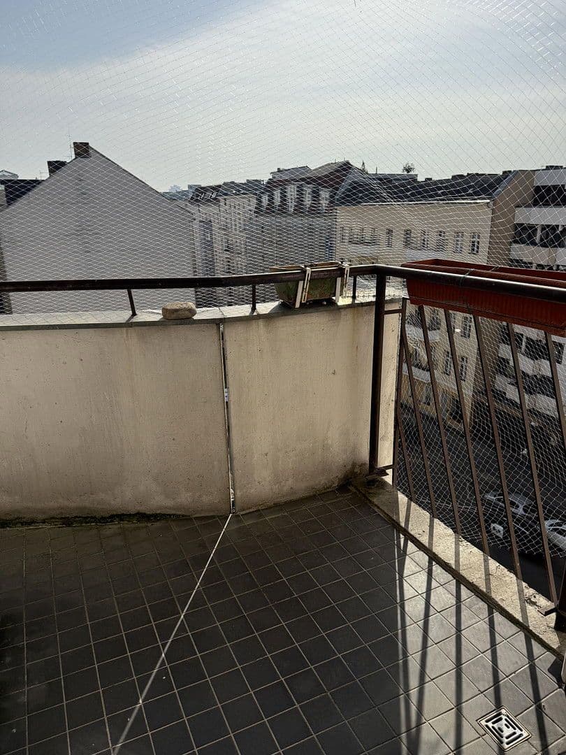 Prodej bytu 1+1 27 m², Bismarckstraße 88, Berlin, Berlín Prodej bytu 1+1 27 m², Bismarckstraße 88, Berlin, Berlín