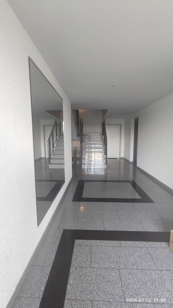 Pronájem bytu 2+1 68 m², An der Lindenallee 24, Frankfurt am Main, Hessen Pronájem bytu 2+1 68 m², An der Lindenallee 24, Frankfurt am Main, Hessen