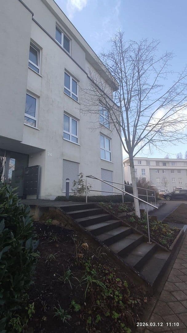 Pronájem bytu 2+1 68 m², An der Lindenallee 24, Frankfurt am Main, Hessen Pronájem bytu 2+1 68 m², An der Lindenallee 24, Frankfurt am Main, Hessen