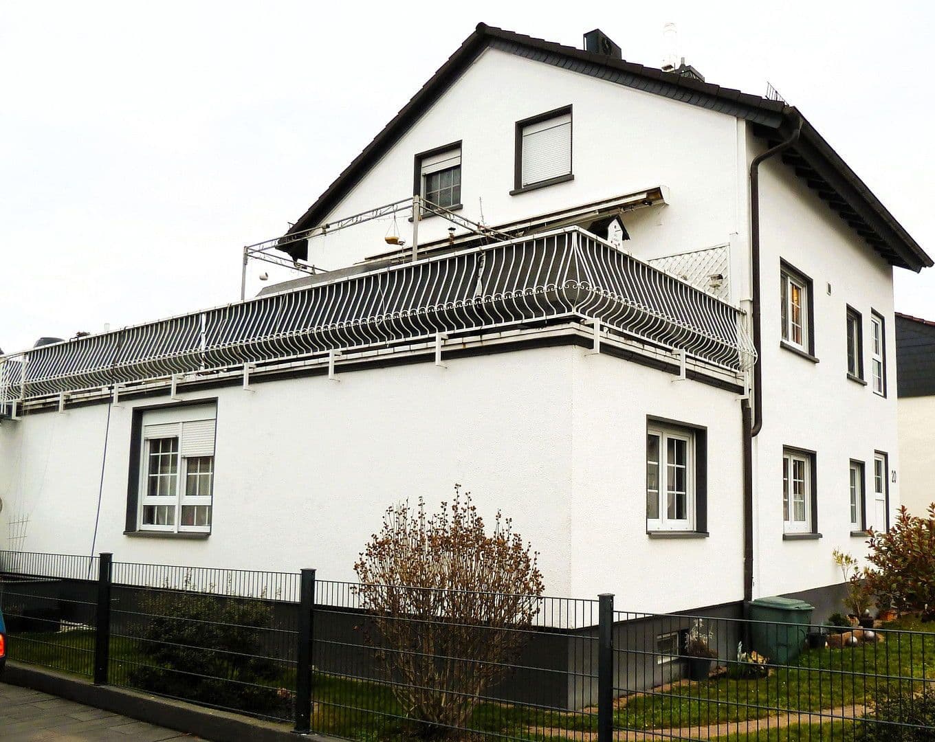 Prodej domu 212 m², pozemek 523 m², Hattersheim am Main, Hessen Prodej domu 212 m², pozemek 523 m², Hattersheim am Main, Hessen