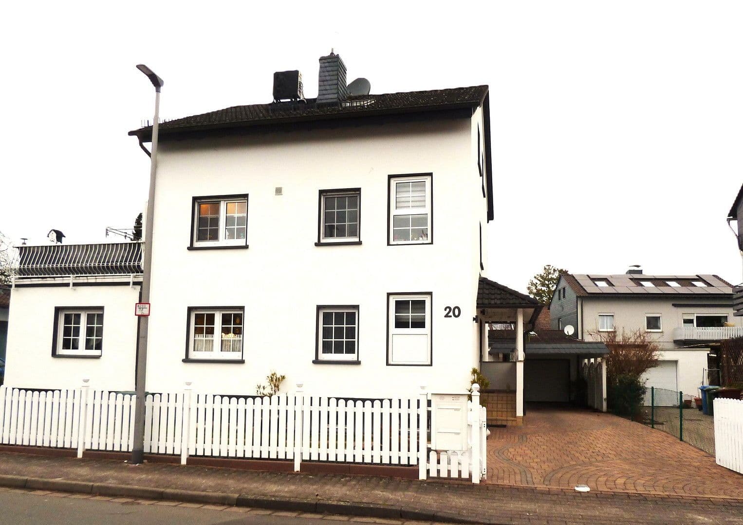 Prodej domu 212 m², pozemek 523 m², Hattersheim am Main, Hessen Prodej domu 212 m², pozemek 523 m², Hattersheim am Main, Hessen