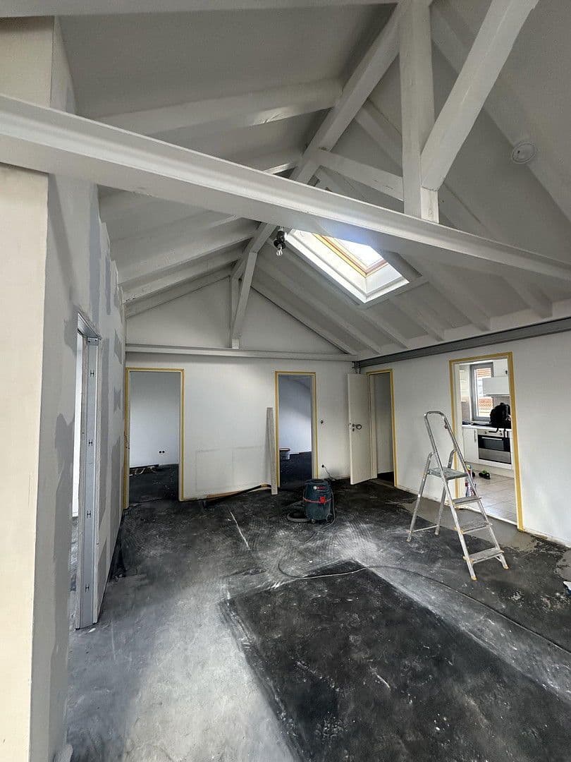 Pronájem bytu 4+kk 132 m², Mannheim, Bádensko-Württembersko Pronájem bytu 4+kk 132 m², Mannheim, Bádensko-Württembersko