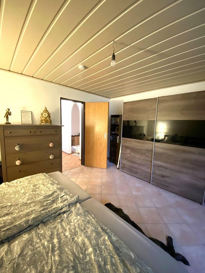 Pronájem bytu 3+1 85 m², Kraienbruch 52, Essen, Severní Porýní-Vestfálsko Pronájem bytu 3+1 85 m², Kraienbruch 52, Essen, Severní Porýní-Vestfálsko