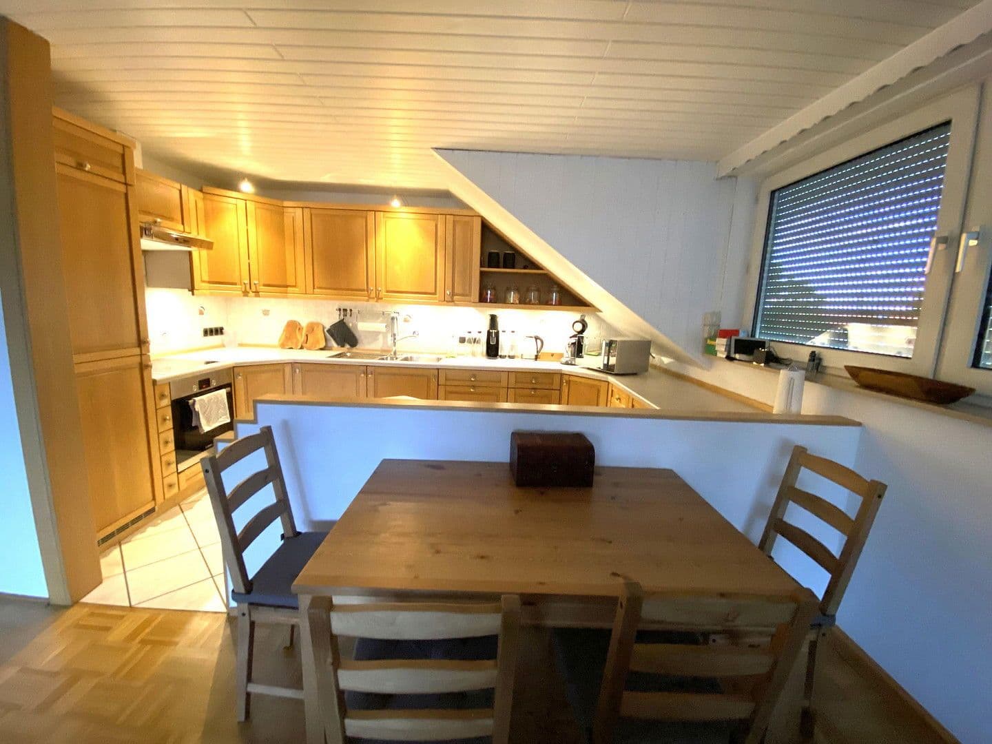 Pronájem bytu 3+1 85 m², Kraienbruch 52, Essen, Severní Porýní-Vestfálsko Pronájem bytu 3+1 85 m², Kraienbruch 52, Essen, Severní Porýní-Vestfálsko