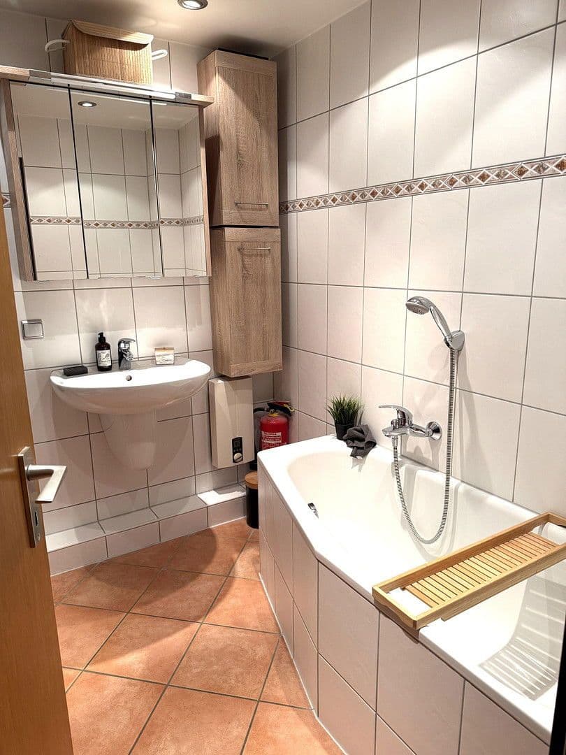 Pronájem bytu 3+1 85 m², Kraienbruch 52, Essen, Severní Porýní-Vestfálsko Pronájem bytu 3+1 85 m², Kraienbruch 52, Essen, Severní Porýní-Vestfálsko