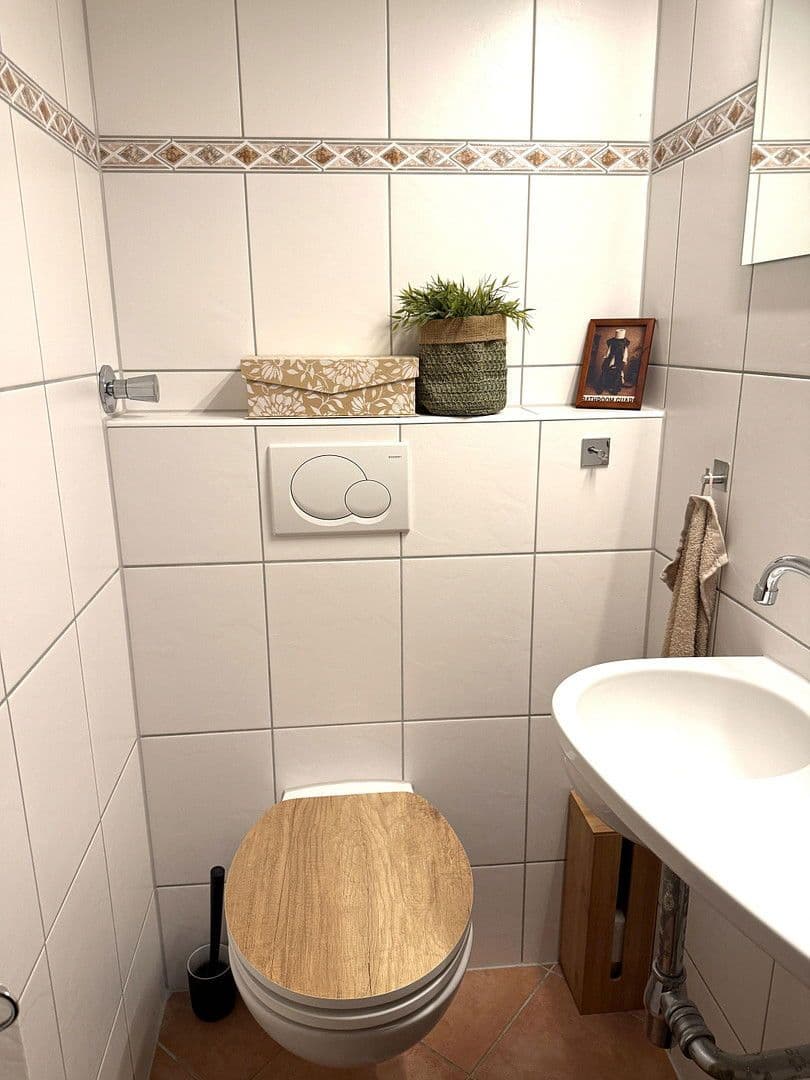 Pronájem bytu 3+1 85 m², Kraienbruch 52, Essen, Severní Porýní-Vestfálsko Pronájem bytu 3+1 85 m², Kraienbruch 52, Essen, Severní Porýní-Vestfálsko