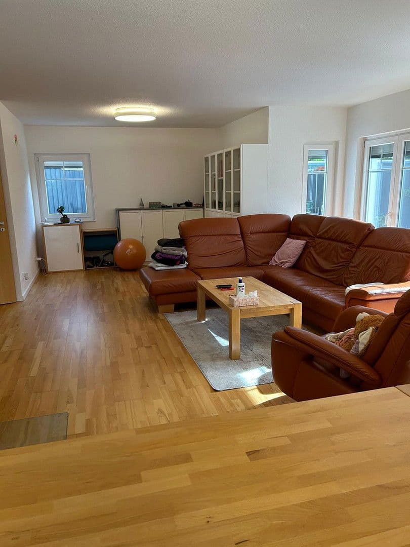 Prodej domu 133 m², pozemek 502 m², Kladow, Berlín Prodej domu 133 m², pozemek 502 m², Kladow, Berlín