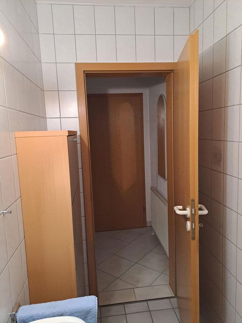 Pronájem bytu 4+1 90 m², Adelsdorf, Bavorsko Pronájem bytu 4+1 90 m², Adelsdorf, Bavorsko