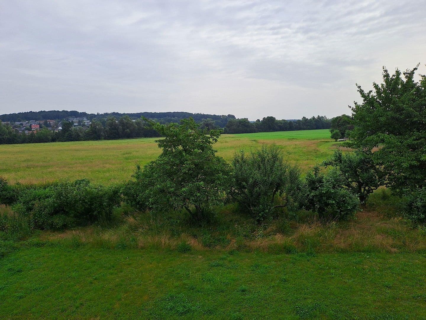 Pronájem bytu 4+1 90 m², Adelsdorf, Bavorsko Pronájem bytu 4+1 90 m², Adelsdorf, Bavorsko