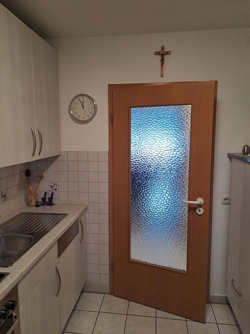 Pronájem bytu 4+1 90 m², Adelsdorf, Bavorsko Pronájem bytu 4+1 90 m², Adelsdorf, Bavorsko