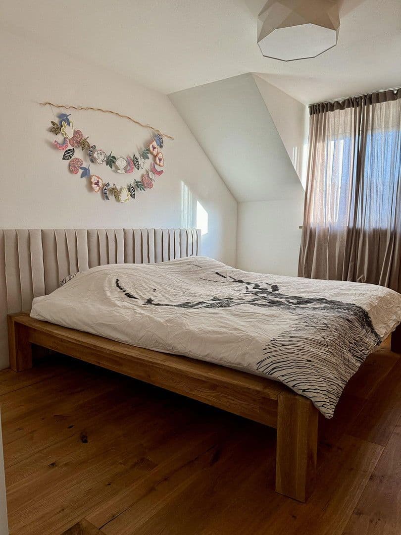 Pronájem bytu 4+kk 90 m², München, Bavorsko Pronájem bytu 4+kk 90 m², München, Bavorsko