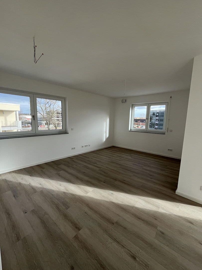 Pronájem bytu 2+1 55 m², Theodor-Mathieu-Straße,, Bamberg, Bavorsko Pronájem bytu 2+1 55 m², Theodor-Mathieu-Straße,, Bamberg, Bavorsko