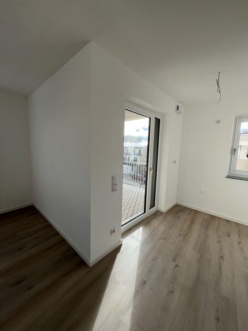 Pronájem bytu 2+1 55 m², Theodor-Mathieu-Straße,, Bamberg, Bavorsko Pronájem bytu 2+1 55 m², Theodor-Mathieu-Straße,, Bamberg, Bavorsko