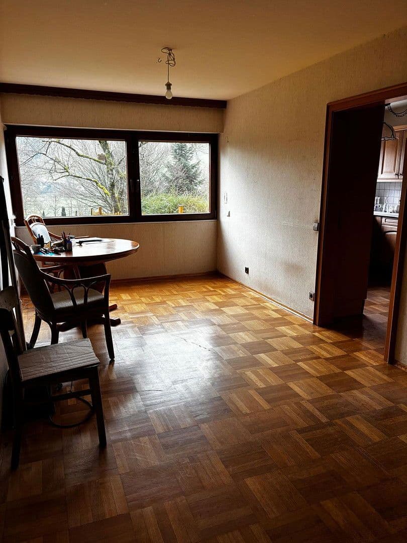 Prodej bytu 4+kk 152 m², Waldkirch, Bádensko-Württembersko Prodej bytu 4+kk 152 m², Waldkirch, Bádensko-Württembersko