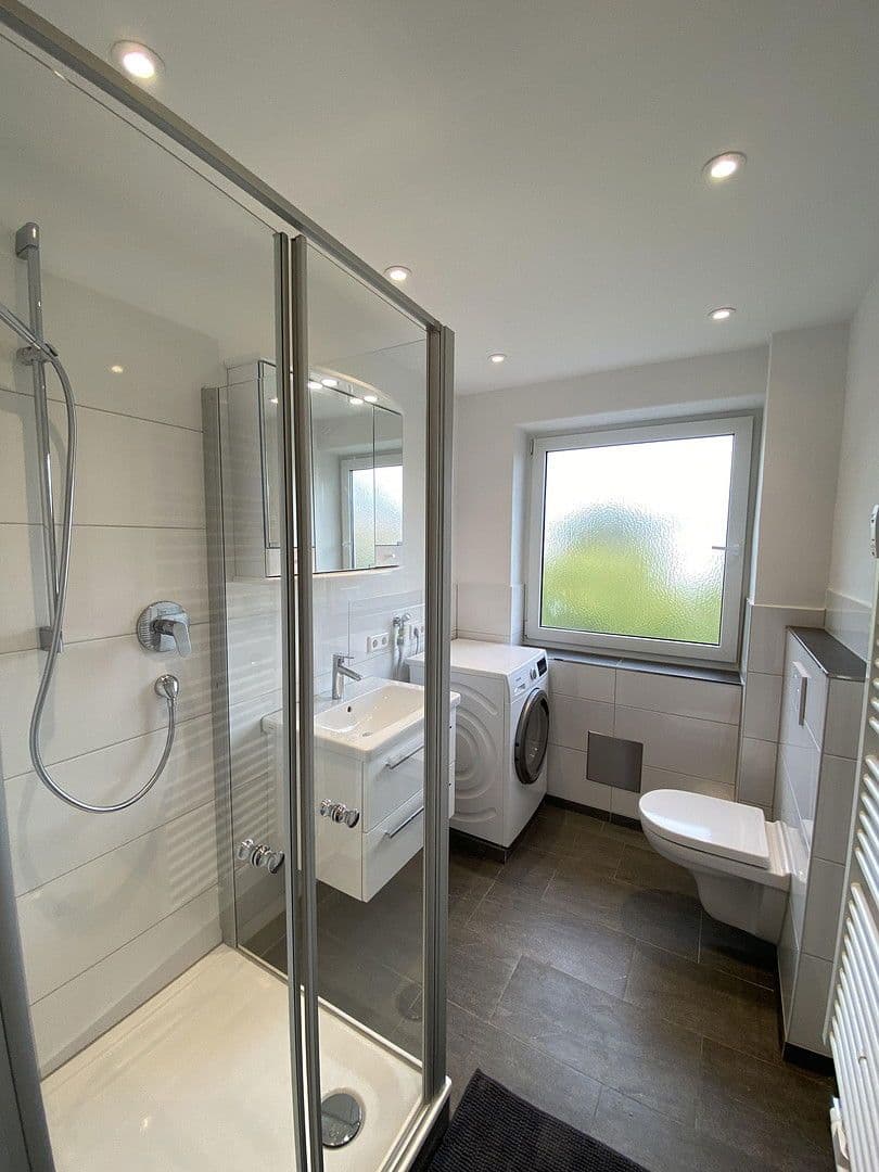 Pronájem bytu 1+1 80 m², Korbinianplatz, München, Bavorsko Pronájem bytu 1+1 80 m², Korbinianplatz, München, Bavorsko