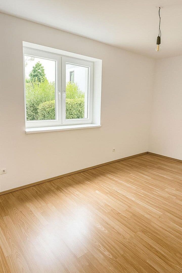 Prodej bytu 4+1 118 m², Elsastraße 23, Werder (Havel), Braniborsko Prodej bytu 4+1 118 m², Elsastraße 23, Werder (Havel), Braniborsko