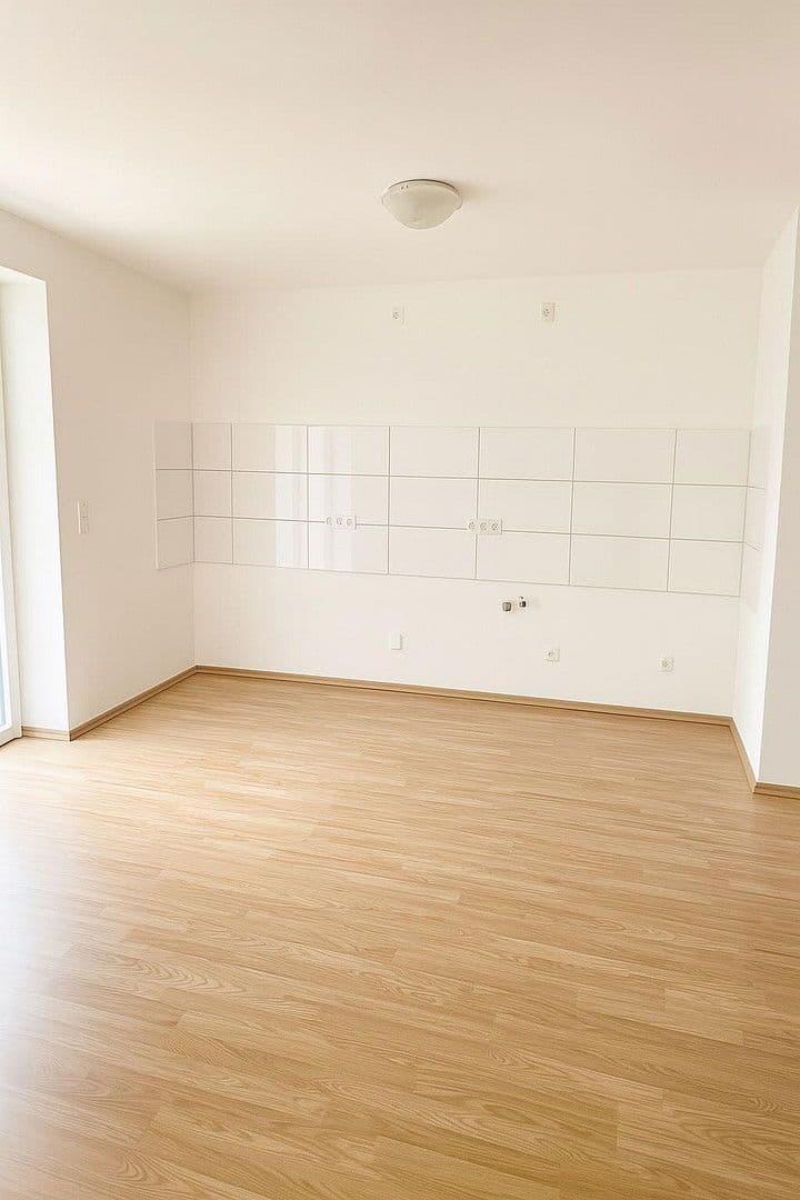 Prodej bytu 4+1 118 m², Elsastraße 23, Werder (Havel), Braniborsko Prodej bytu 4+1 118 m², Elsastraße 23, Werder (Havel), Braniborsko