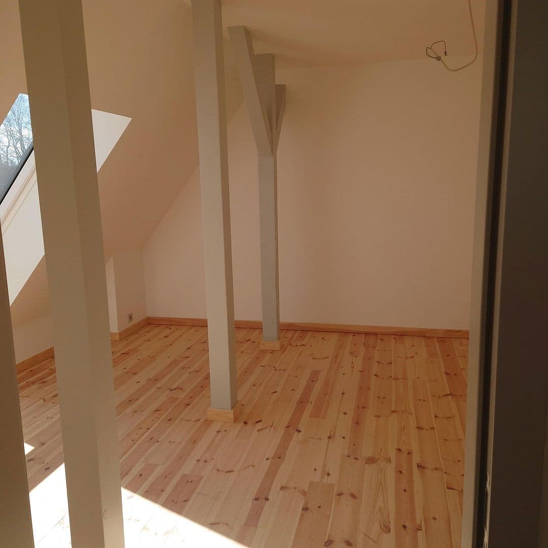 Pronájem bytu 3+1 87 m², Berliner Str. 27, Buckow, Braniborsko Pronájem bytu 3+1 87 m², Berliner Str. 27, Buckow, Braniborsko
