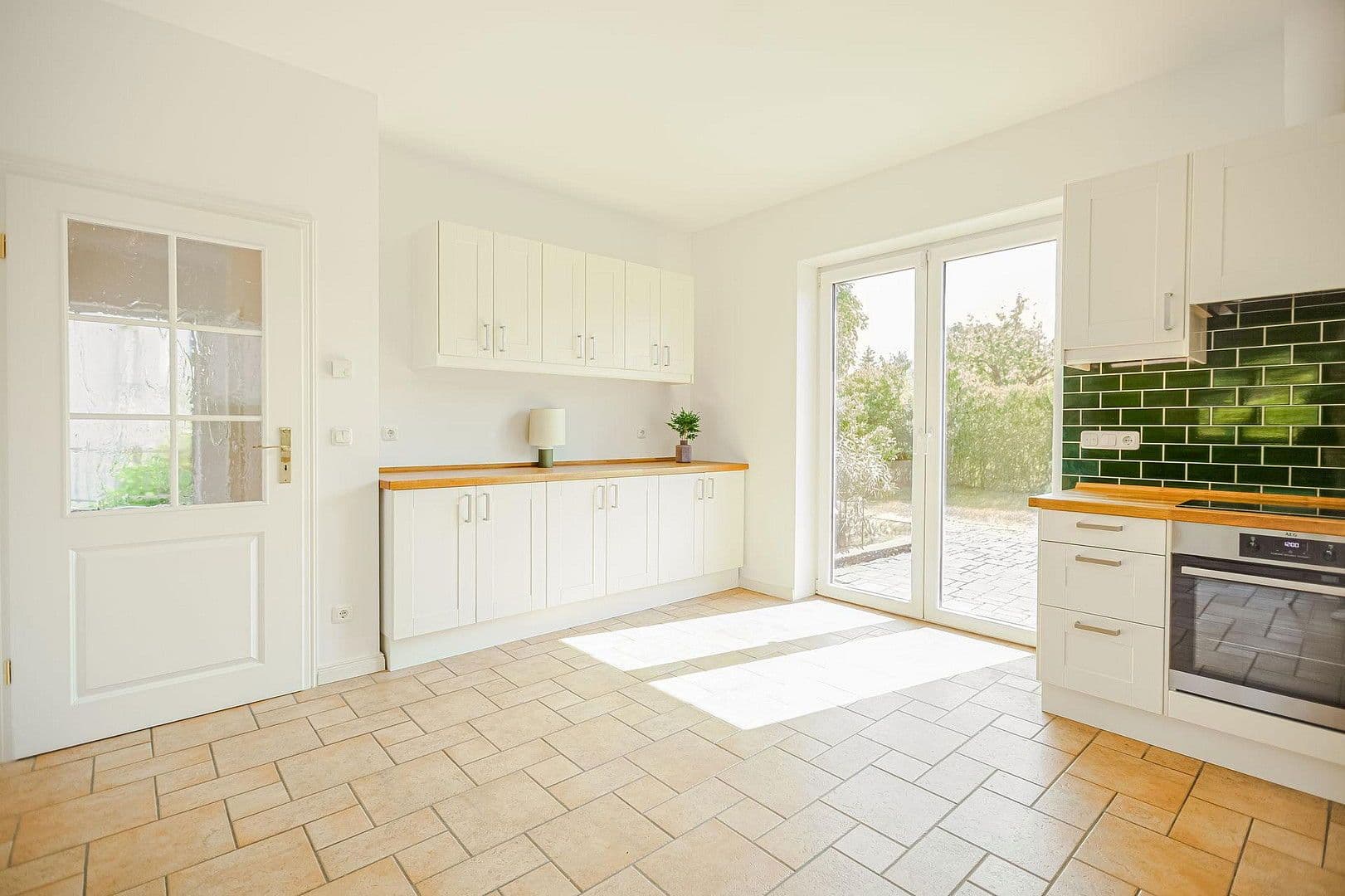 Prodej domu 144 m², pozemek 1.119 m², Schwielowsee, Braniborsko Prodej domu 144 m², pozemek 1.119 m², Schwielowsee, Braniborsko