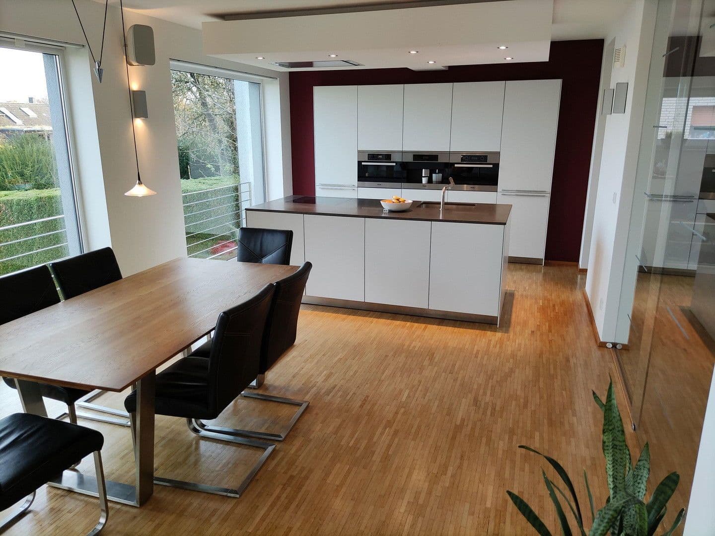 Prodej domu 160 m², pozemek 500 m², Wertherstraße, Bielefeld, Severní Porýní-Vestfálsko Prodej domu 160 m², pozemek 500 m², Wertherstraße, Bielefeld, Severní Porýní-Vestfálsko