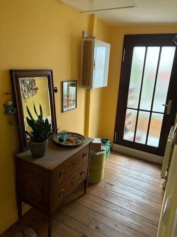 Pronájem bytu 15 m², Stuttgart, Bádensko-Württembersko Pronájem bytu 15 m², Stuttgart, Bádensko-Württembersko