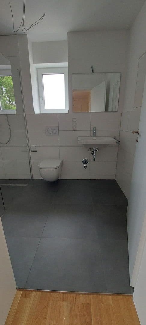 Pronájem bytu 3+1 65 m², Bozener Str. 8, Regensburg, Bavorsko Pronájem bytu 3+1 65 m², Bozener Str. 8, Regensburg, Bavorsko