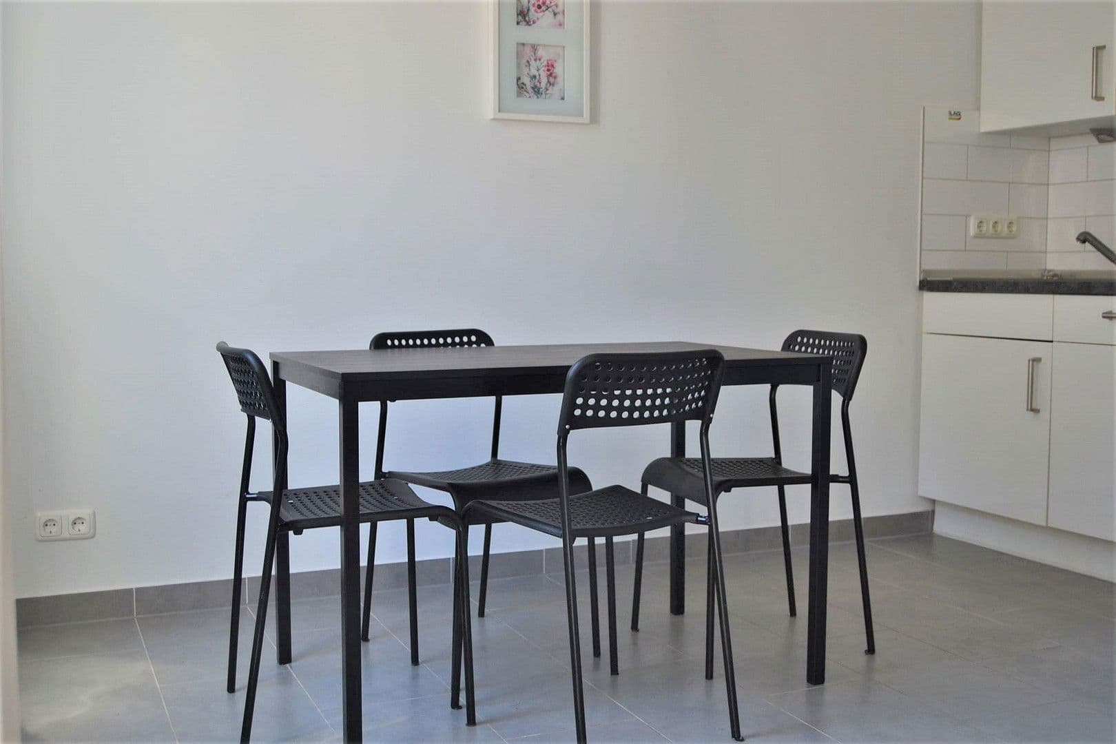 Pronájem bytu 2+1 50 m², Frankfurt am Main, Hessen Pronájem bytu 2+1 50 m², Frankfurt am Main, Hessen