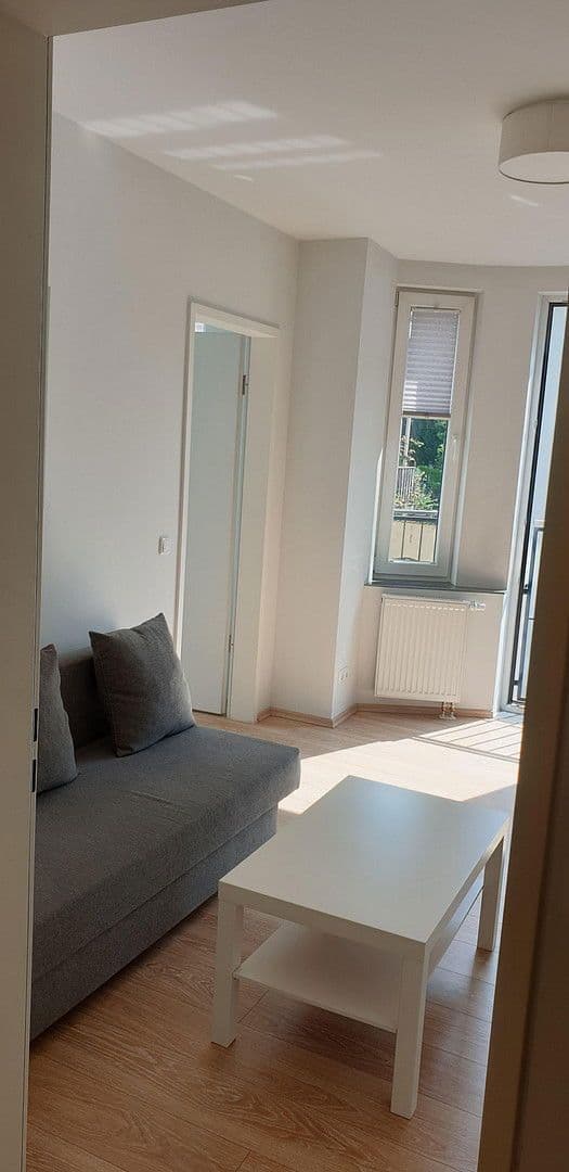 Pronájem bytu 2+1 50 m², Frankfurt am Main, Hessen Pronájem bytu 2+1 50 m², Frankfurt am Main, Hessen