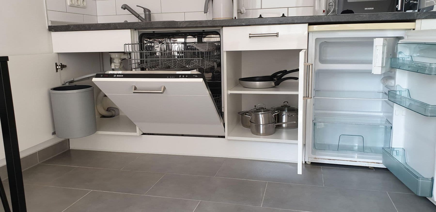 Pronájem bytu 2+1 50 m², Frankfurt am Main, Hessen Pronájem bytu 2+1 50 m², Frankfurt am Main, Hessen