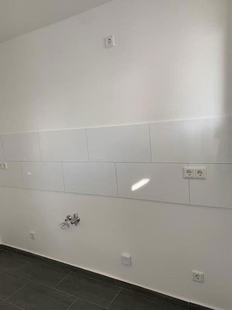 Pronájem bytu 1+1 33 m², Herzogstrasse 79, Düsseldorf, Severní Porýní-Vestfálsko Pronájem bytu 1+1 33 m², Herzogstrasse 79, Düsseldorf, Severní Porýní-Vestfálsko