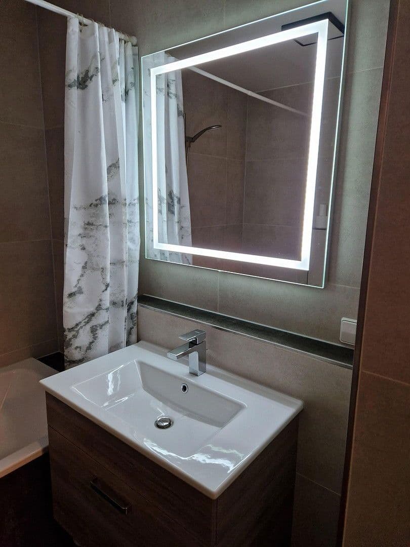 Pronájem bytu 1+1 34 m², Amselweg 11, Karlsruhe, Bádensko-Württembersko Pronájem bytu 1+1 34 m², Amselweg 11, Karlsruhe, Bádensko-Württembersko