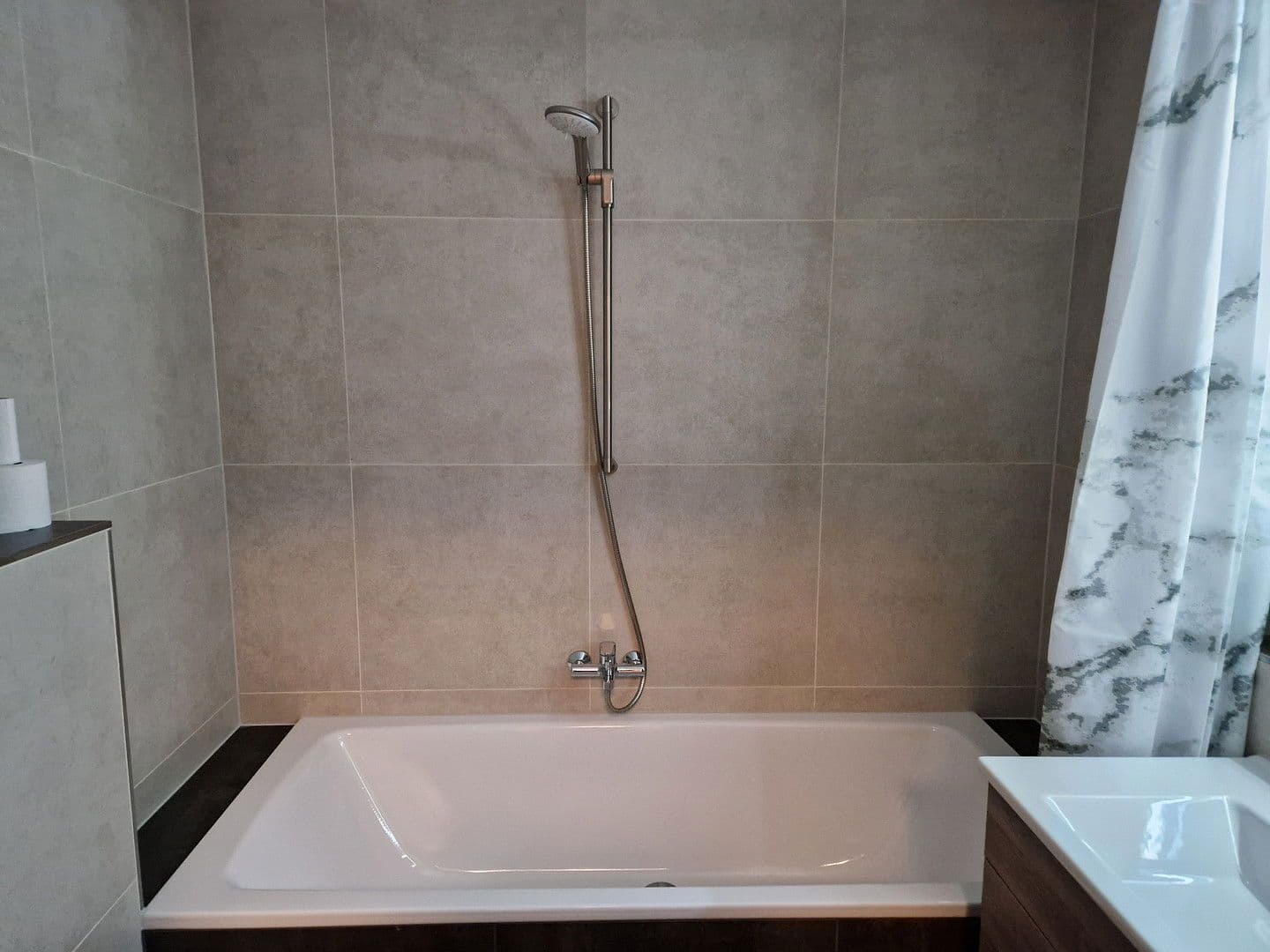 Pronájem bytu 1+1 34 m², Amselweg 11, Karlsruhe, Bádensko-Württembersko Pronájem bytu 1+1 34 m², Amselweg 11, Karlsruhe, Bádensko-Württembersko