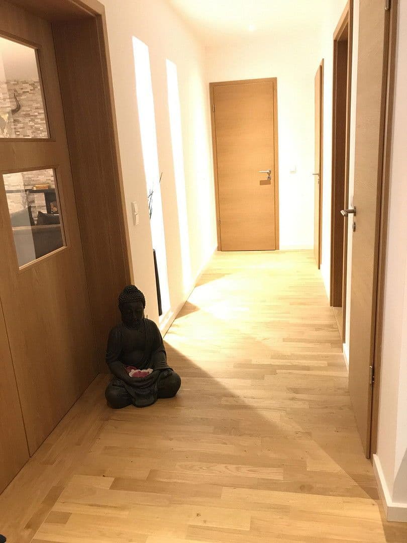 Pronájem bytu 3+1 104 m², Lange Str. 99, Fürth, Bavorsko Pronájem bytu 3+1 104 m², Lange Str. 99, Fürth, Bavorsko