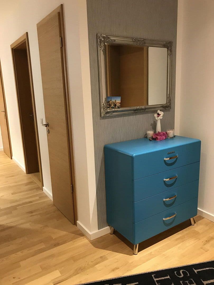 Pronájem bytu 3+1 104 m², Lange Str. 99, Fürth, Bavorsko Pronájem bytu 3+1 104 m², Lange Str. 99, Fürth, Bavorsko