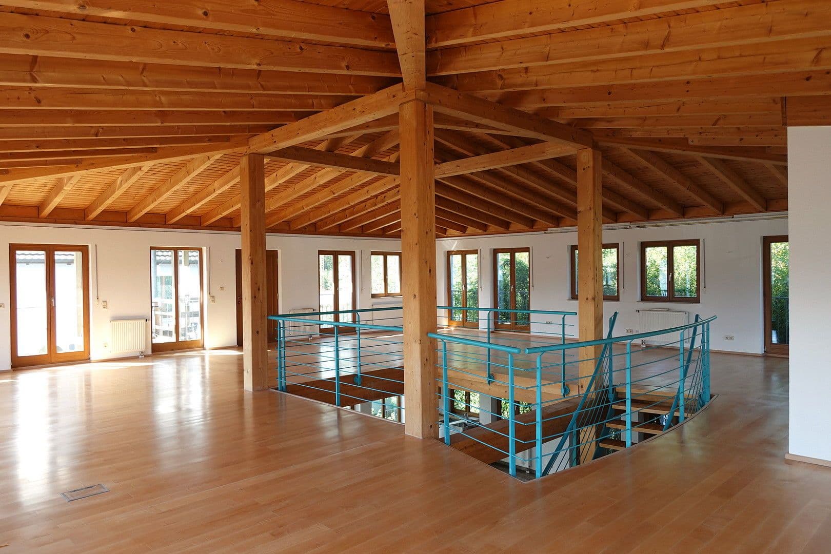 Pronájem kanceláře 432 m², Freiburg-Waltershofen, Bádensko-Württembersko Pronájem kanceláře 432 m², Freiburg-Waltershofen, Bádensko-Württembersko