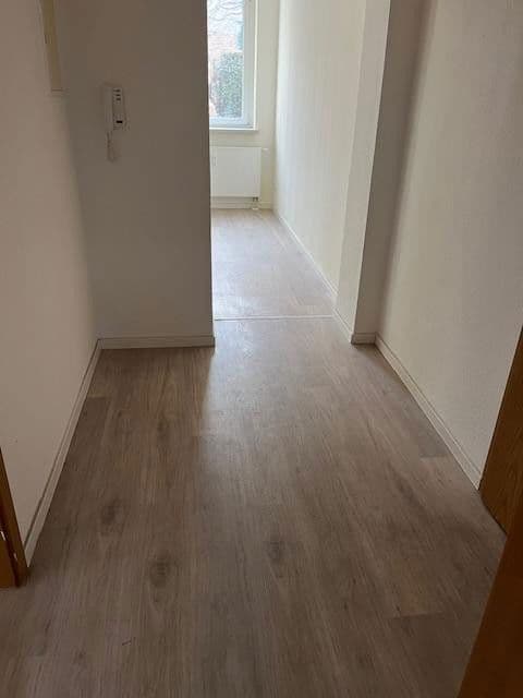 Pronájem bytu 2+1 42 m², Lindenstraße 3, Rackwitz, Sasko Pronájem bytu 2+1 42 m², Lindenstraße 3, Rackwitz, Sasko