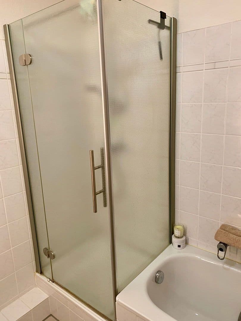 Pronájem bytu 3+1 80 m², Frankfurt, Hessen Pronájem bytu 3+1 80 m², Frankfurt, Hessen