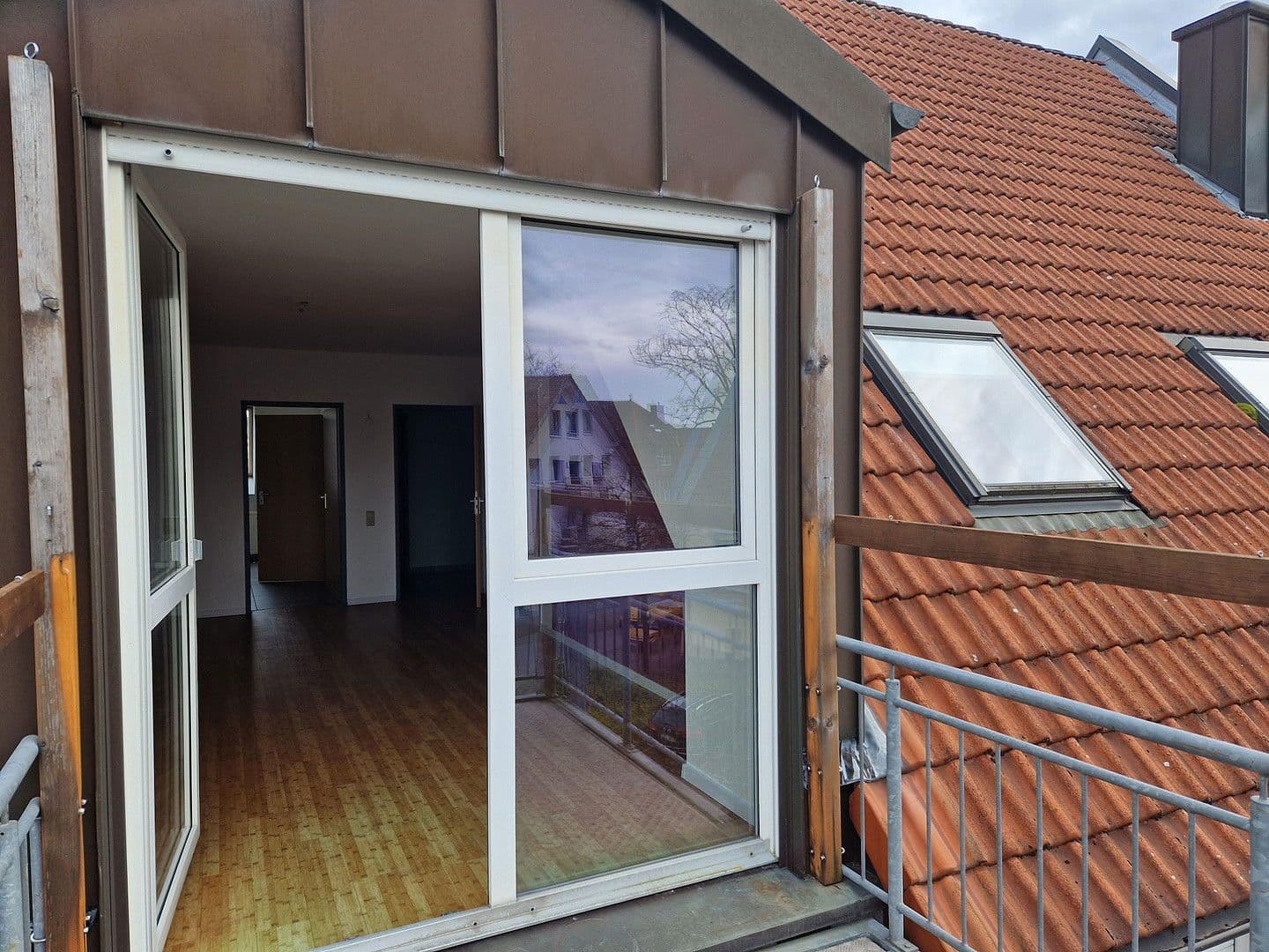 Pronájem bytu 2+1 61 m², Holter Kirchplatz 24, Schloß Holte-Stukenbrock, Severní Porýní-Vestfálsko Pronájem bytu 2+1 61 m², Holter Kirchplatz 24, Schloß Holte-Stukenbrock, Severní Porýní-Vestfálsko