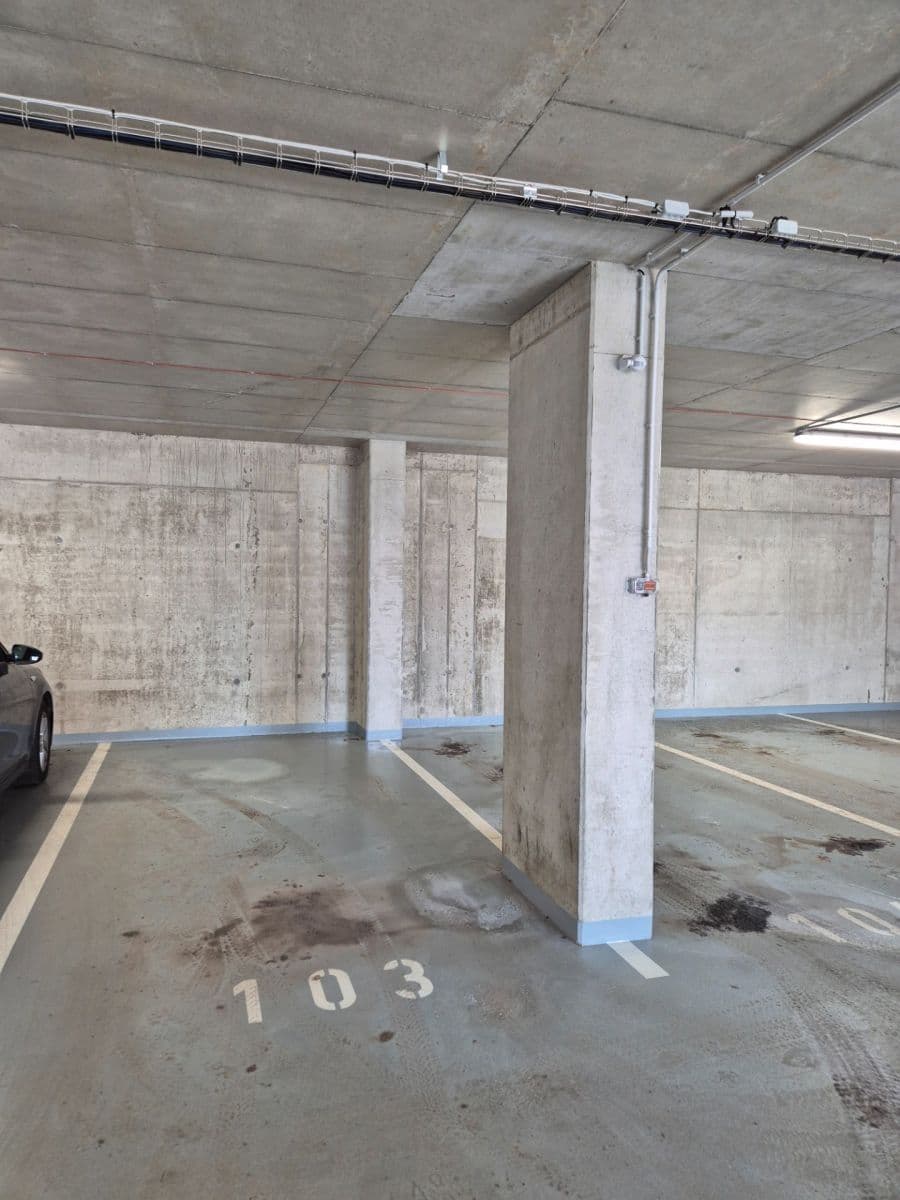 Pronájem nebytového prostoru 12 m², Nepilova, Beroun, Středočeský kraj Pronájem nebytového prostoru 12 m², Nepilova, Beroun, Středočeský kraj