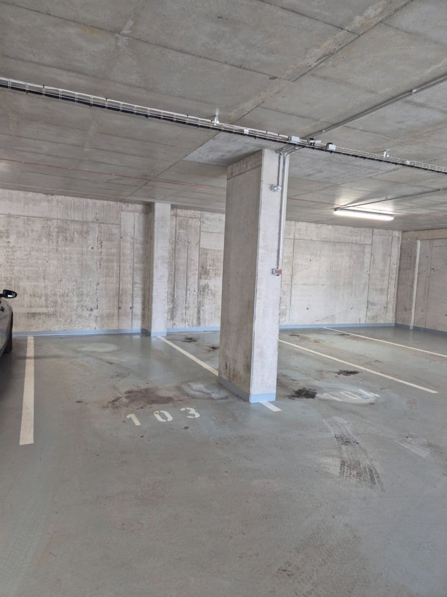 Pronájem nebytového prostoru 12 m², Nepilova, Beroun, Středočeský kraj Pronájem nebytového prostoru 12 m², Nepilova, Beroun, Středočeský kraj