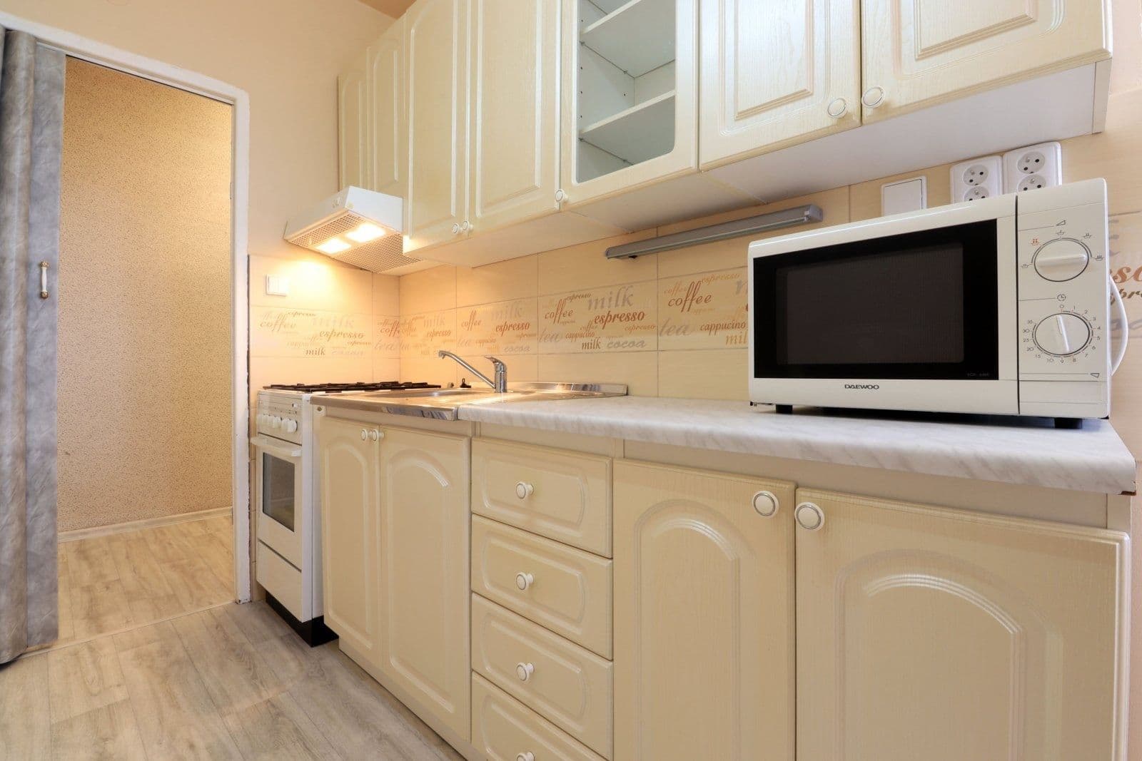 Pronájem bytu 2+1 62 m², Sokolovská, Plzeň, Plzeňský kraj Pronájem bytu 2+1 62 m², Sokolovská, Plzeň, Plzeňský kraj