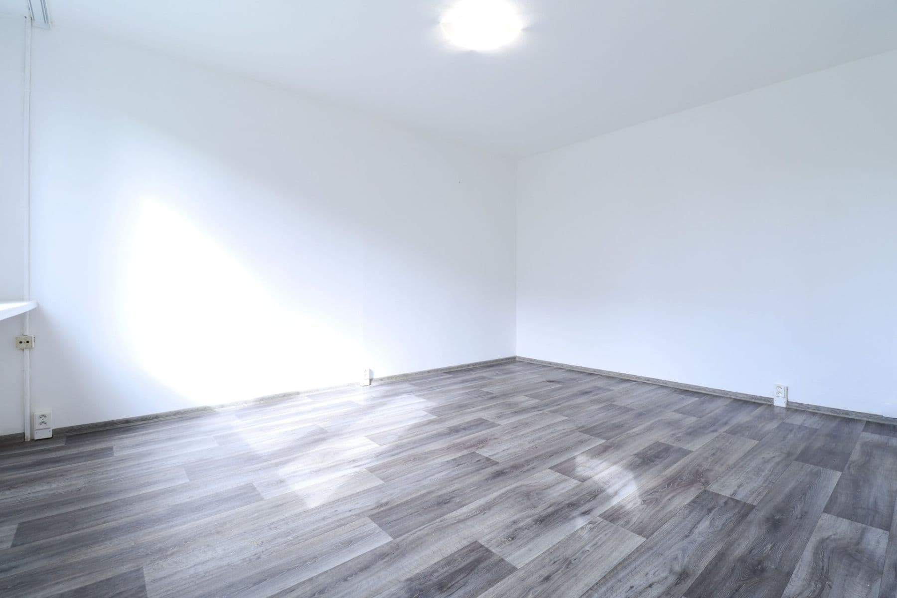 Pronájem bytu 1+1 26 m², Varnsdorfská, Praha, Praha Pronájem bytu 1+1 26 m², Varnsdorfská, Praha, Praha