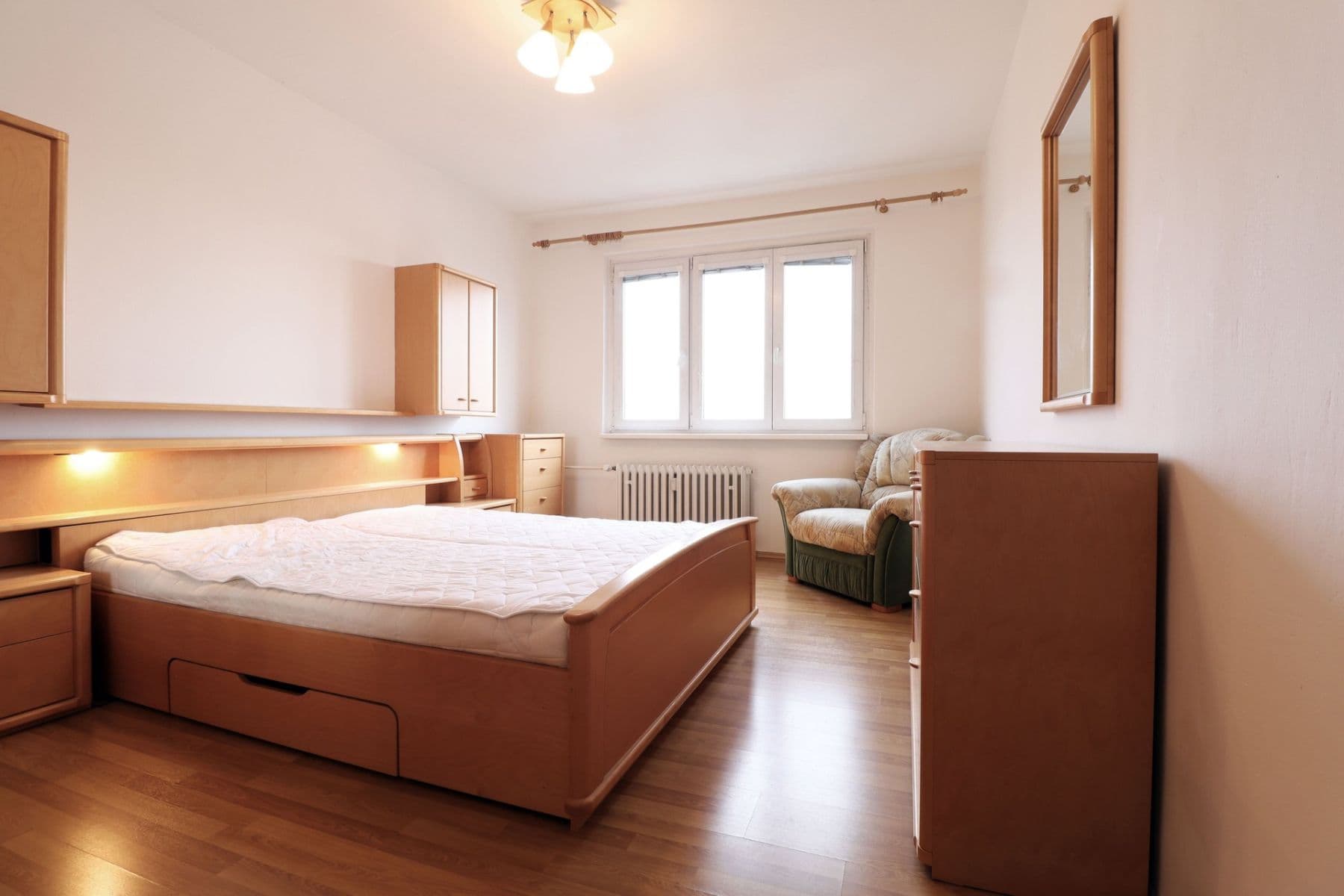 Pronájem bytu 3+1 69 m², Zvonková, Praha, Praha Pronájem bytu 3+1 69 m², Zvonková, Praha, Praha