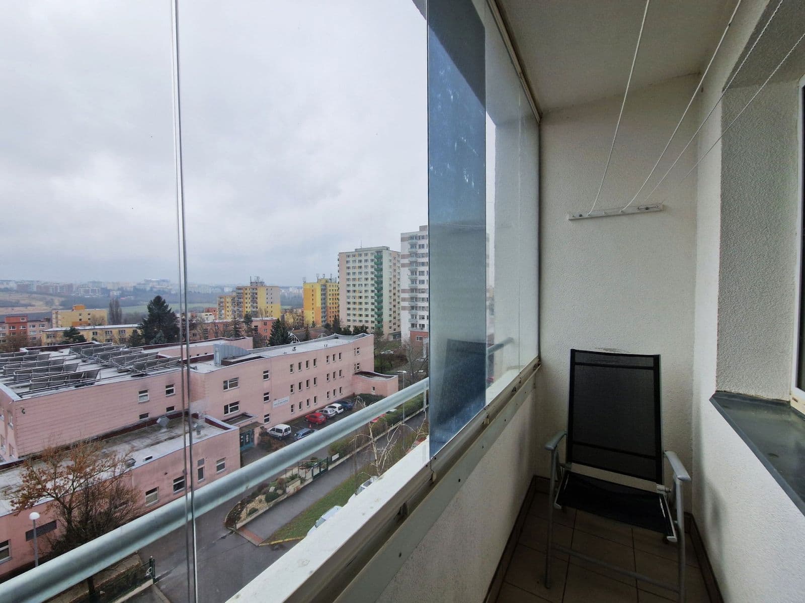 Pronájem bytu 3+1 69 m², Zvonková, Praha, Praha Pronájem bytu 3+1 69 m², Zvonková, Praha, Praha