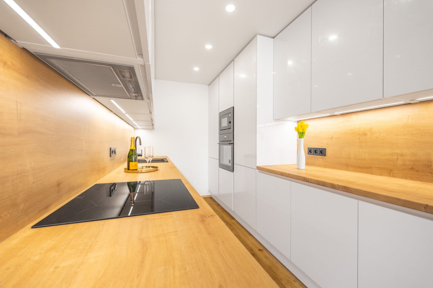 Prodej bytu 3+kk 67 m², Ke Kateřinkám, Praha, Praha Prodej bytu 3+kk 67 m², Ke Kateřinkám, Praha, Praha