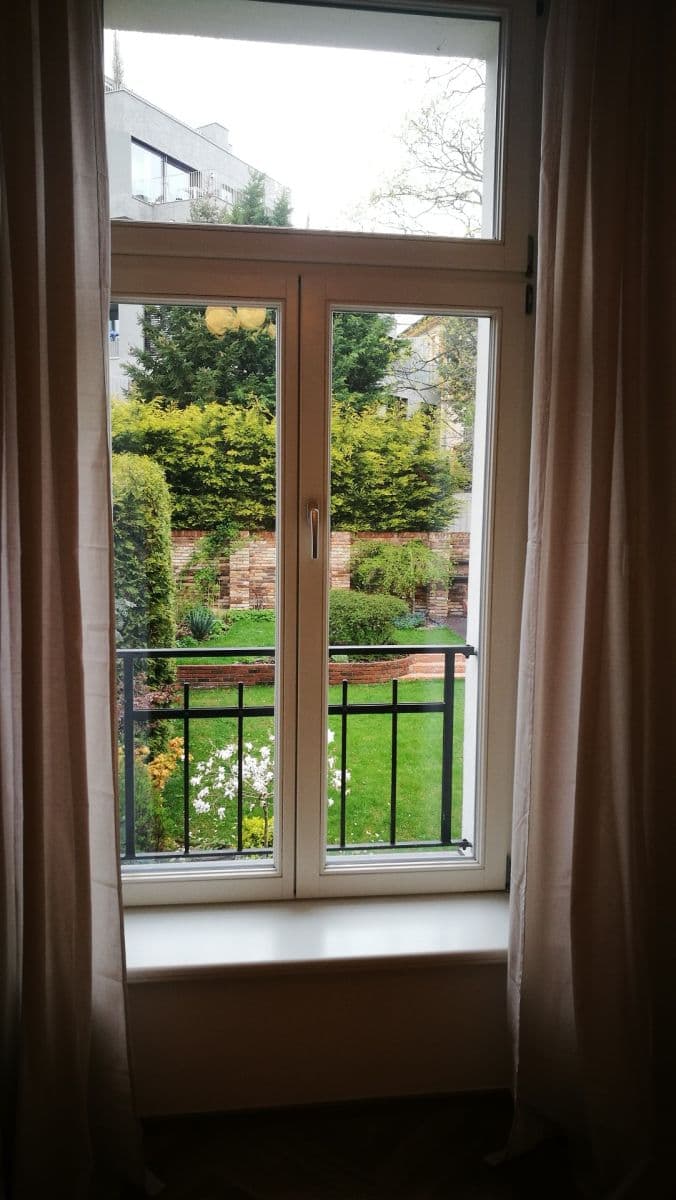 Pronájem bytu 2+kk 50 m², Kubišova, Praha, Praha Pronájem bytu 2+kk 50 m², Kubišova, Praha, Praha