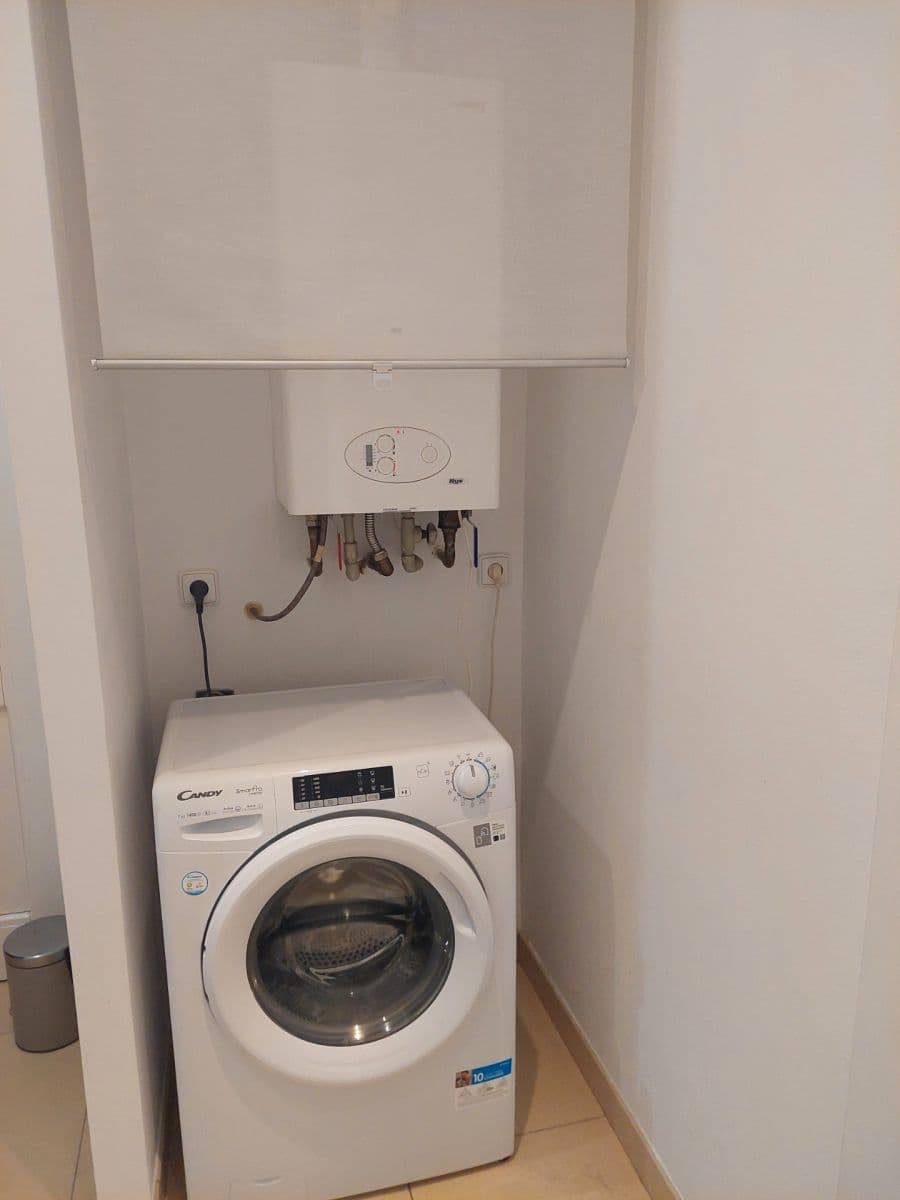 Pronájem bytu 2+kk 50 m², Kubišova, Praha, Praha Pronájem bytu 2+kk 50 m², Kubišova, Praha, Praha