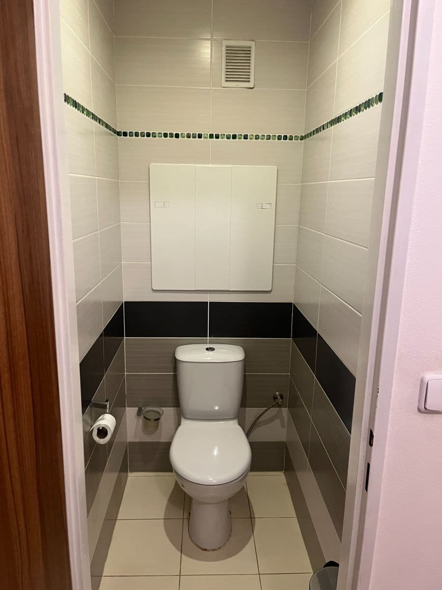 Prodej bytu 2+1 81 m², třída Edvarda Beneše, Hradec Králové, Královéhradecký kraj Prodej bytu 2+1 81 m², třída Edvarda Beneše, Hradec Králové, Královéhradecký kraj